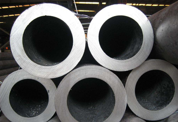 Q345B無(wú)縫鋼管